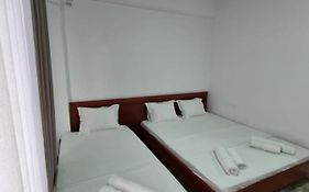 Ideal Apartments & Rooms